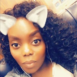 Meet your Posher, Camille